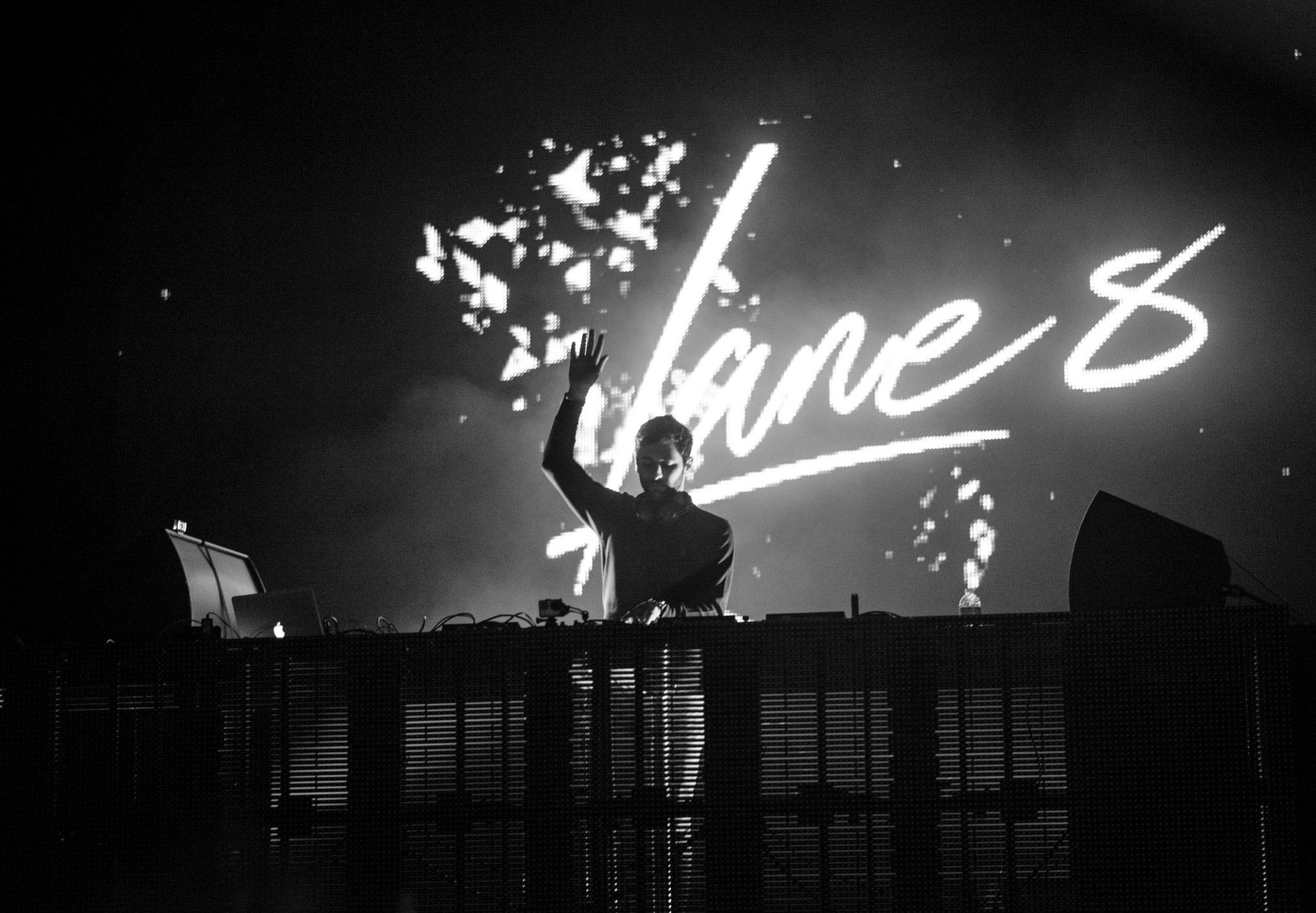 Lane 8 Dazzles Us With Newest Single