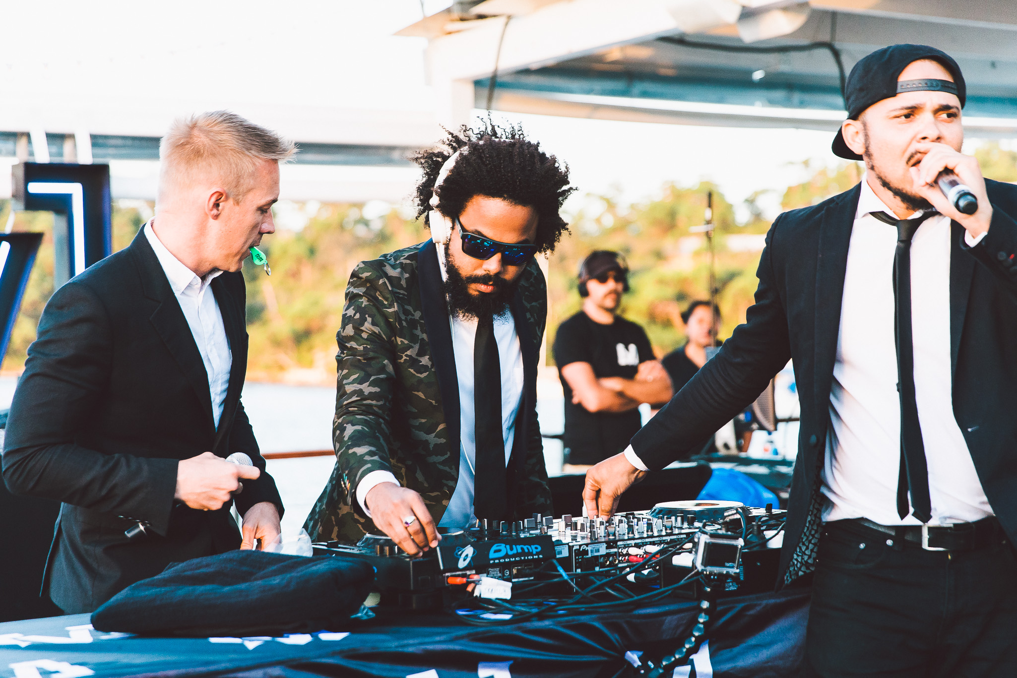 major lazer divulga vídeo