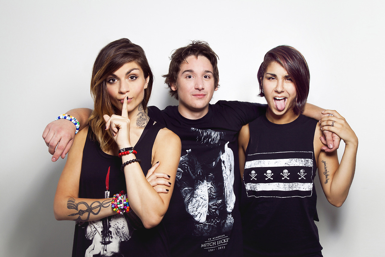 krewella yasmine